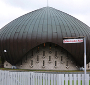 Nasrat Djahan moskeen i Hvidovre. Bygget 1966-67. Foto: Furesø Museer